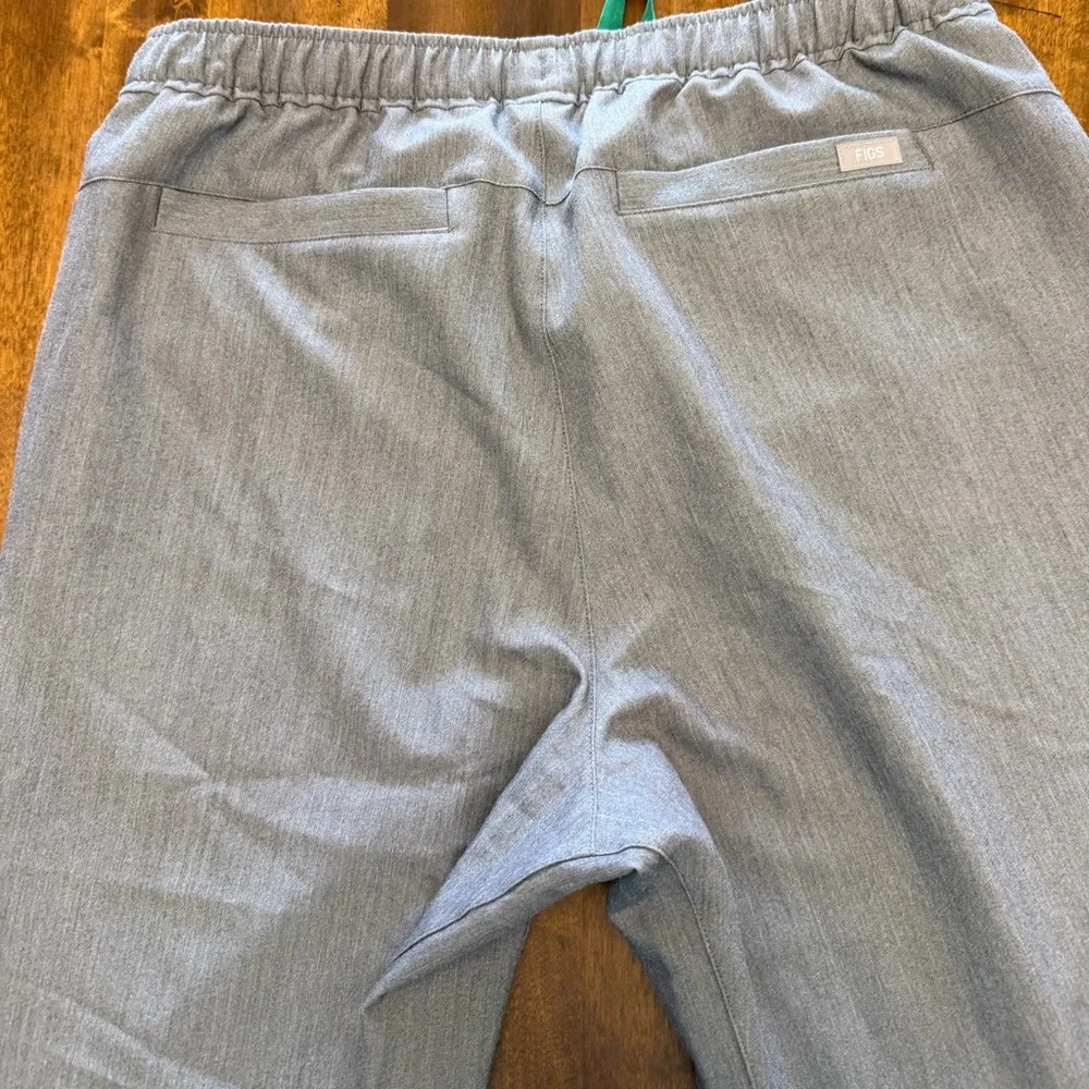 Men’s Figs Tansen Jogger Scrub Pant Medium Gray